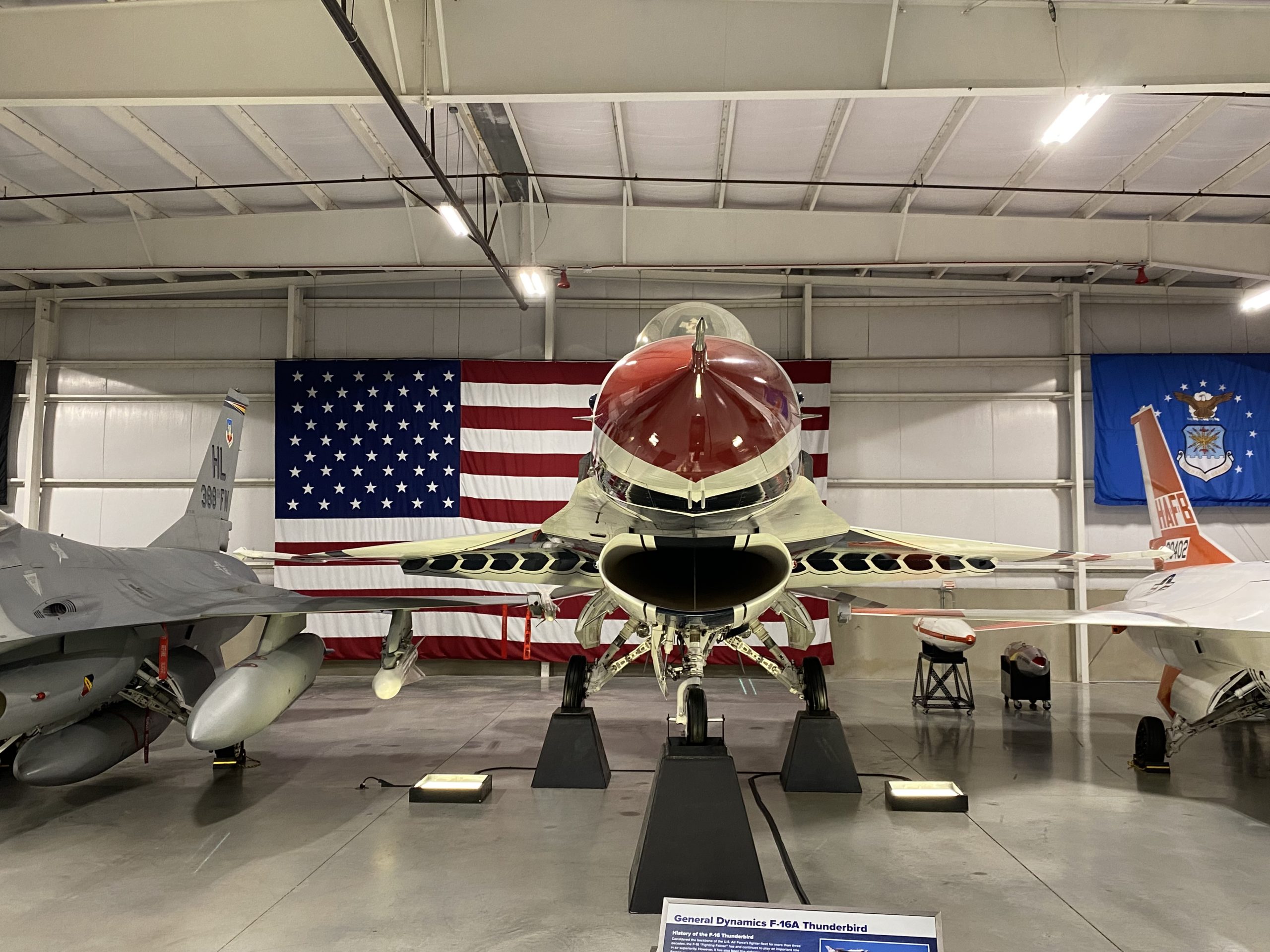 https://www.aerospaceutah.org/wp-content/uploads/F-16A-Thunderbird-2-scaled.jpg